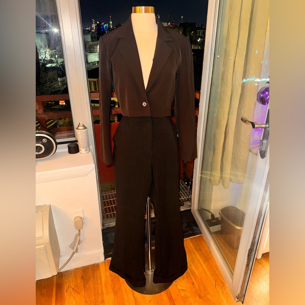 Forever 21 Set Black Cropped Blazer and Pants - Picture 4 of 4